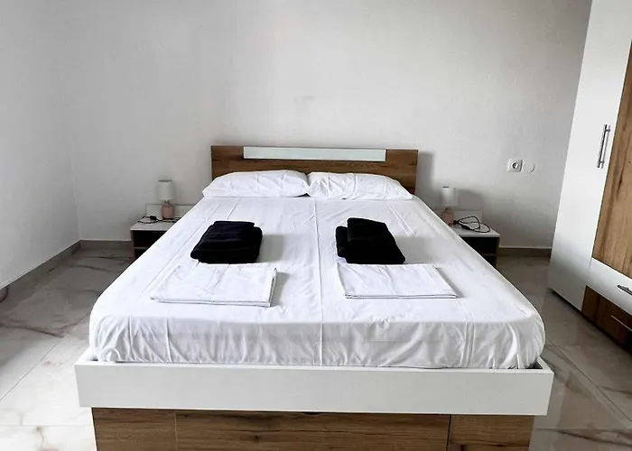 Summer Vibes 3 * Nea Iraklia